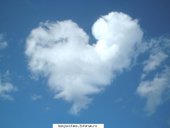 love is in the air :rotfl: