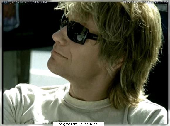pick's with johnny - vorbea cu mn.. sa nu intrebati ce mi-a zis secret - bon jovi 4 ever!