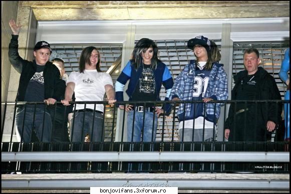 :nebun:  :hi:  :razz:  :dinti:  :d  :zzz:  :limba: tokio hotel